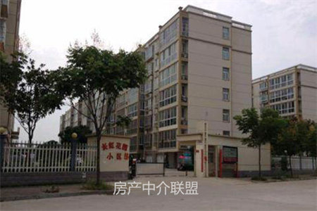 新上！急售好房，金龙小区1室1厅1卫34m2精装